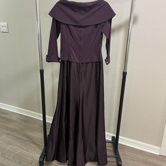 Tadashi Shoji eggplant Long Dress - Picture 9 of 16